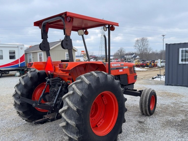 kubota-m8200-image-4