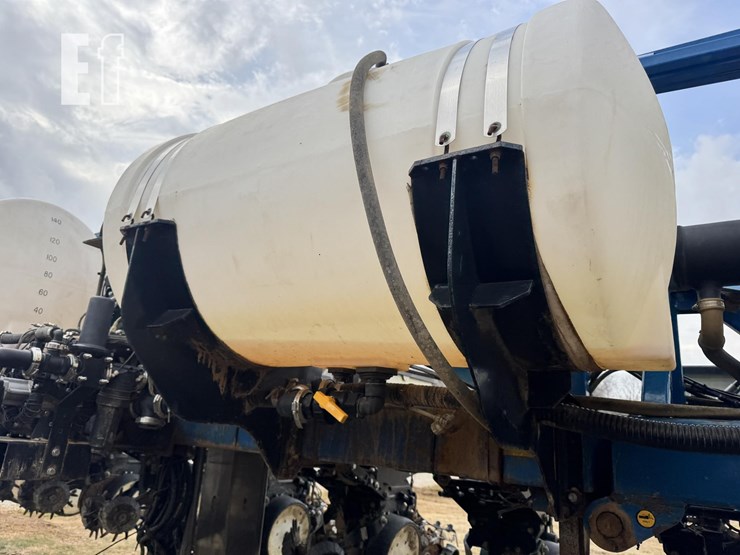 2008-kinze-3600-image-27