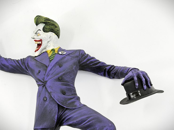 #1058-•-joker-limited-edition-dc-statue-image-9