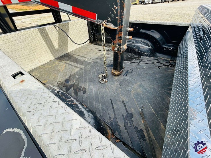 2004-dodge-ram-3500-image-41