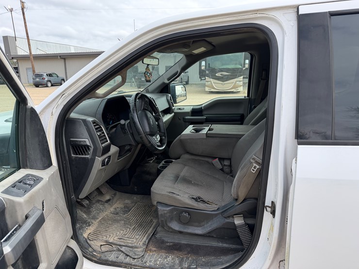 2016-ford-f150-image-11