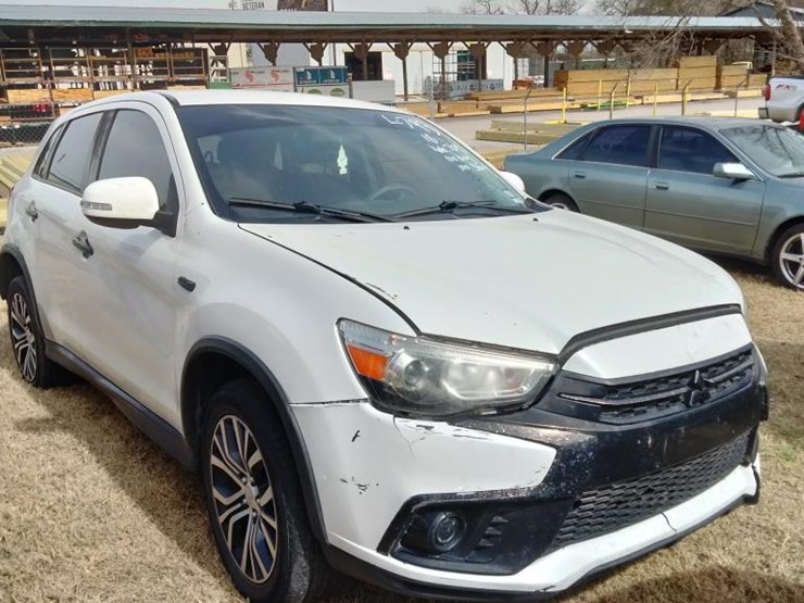 2018-mitsubishi-outlander-image-11