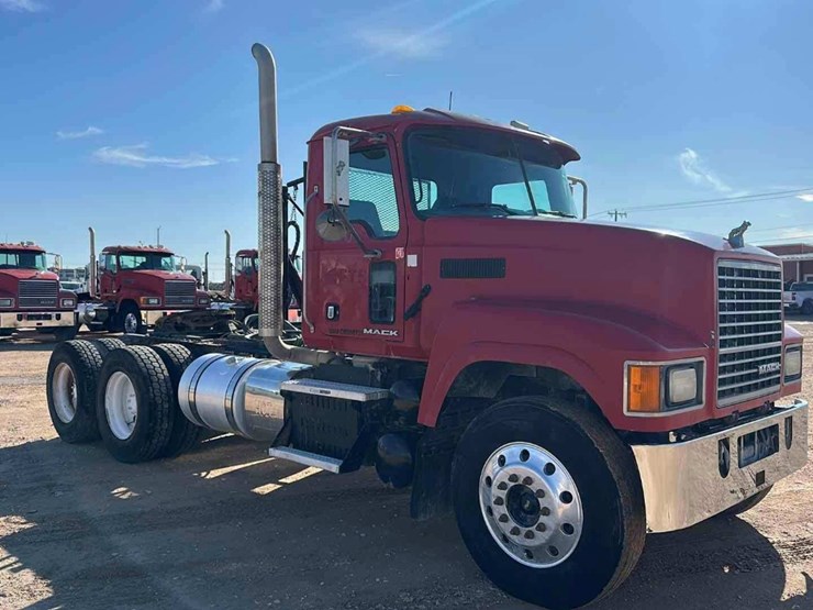 2012-mack-chu-(pinnacle)-image-3