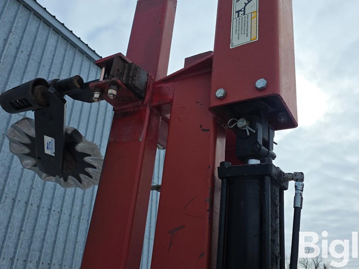 9-knife-anhydrous-applicator-image-13