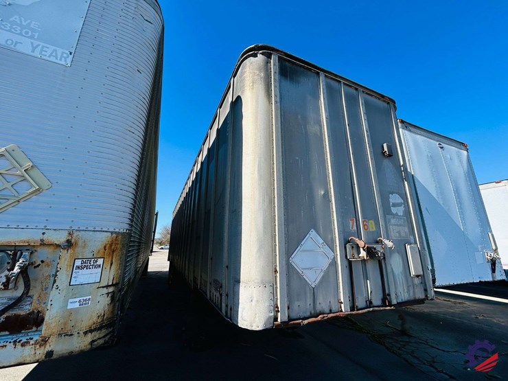 strick-42-ft-image-3