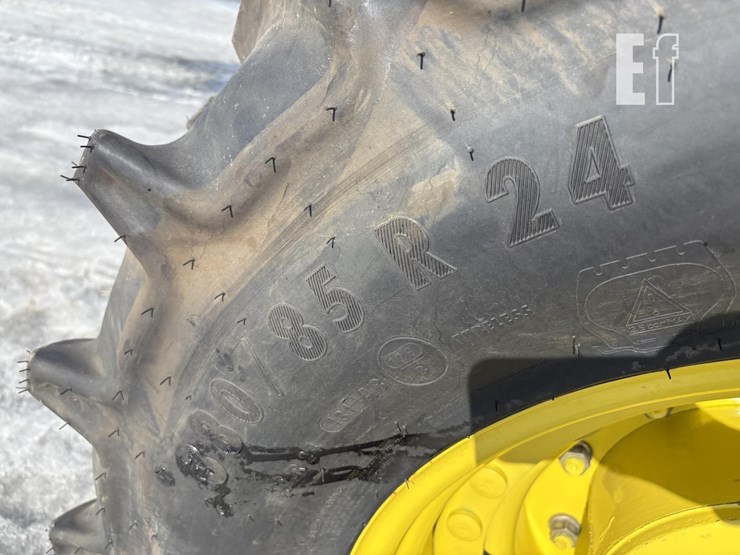 2011-john-deere-7130-image-6