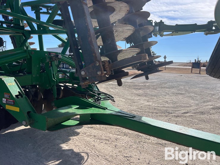 john-deere-637-image-15