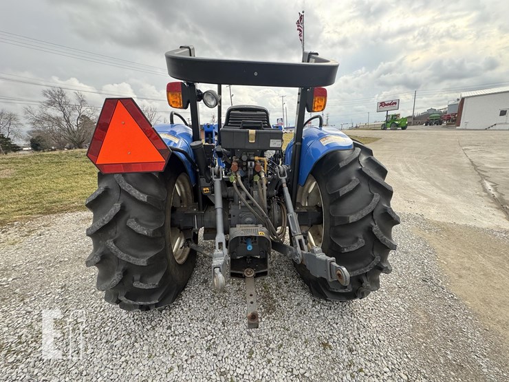 new-holland-tn65-image-8