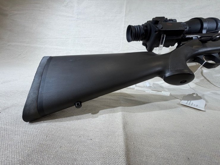 #215-•-browning-a-bolt-rifle-image-55