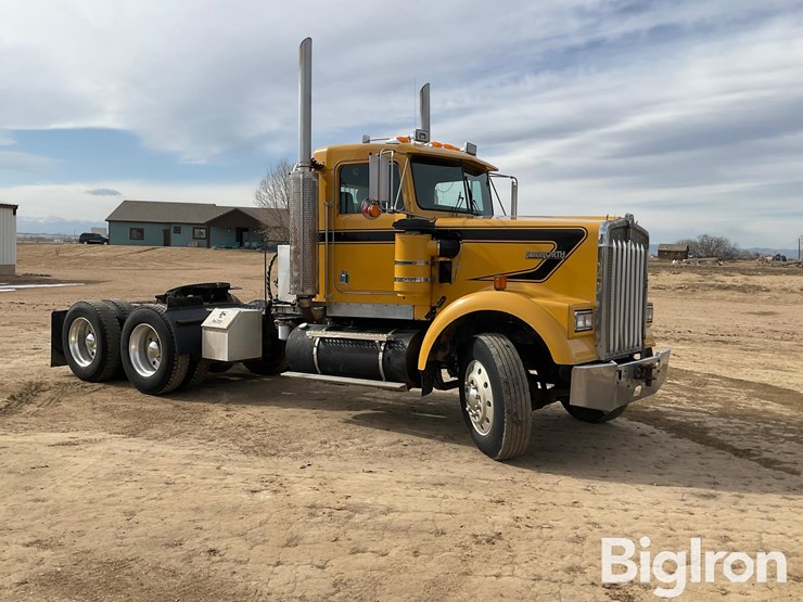 1985-kenworth-w900-image-3