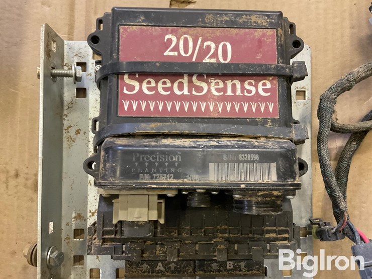 precision-planting-725801-2020-seed-sense-monitor-image-12