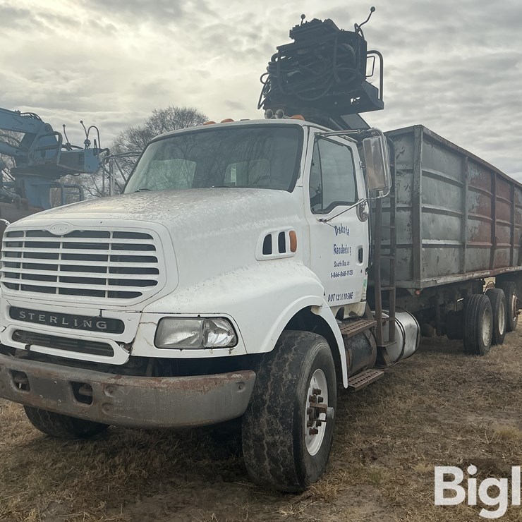 2000 STERLING LT9500