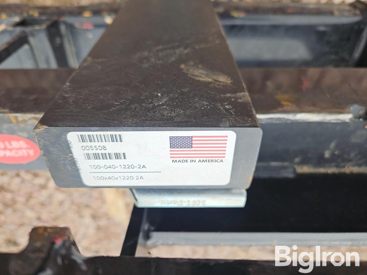 walk-through-pallet-fork-skid-steer-attachment-image-13