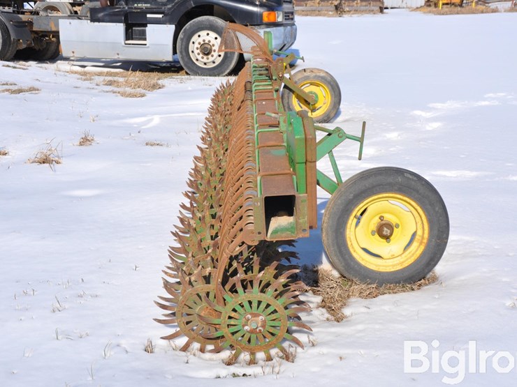 john-deere-400-image-4