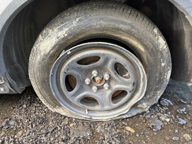 2022-ford-explorer-image-8