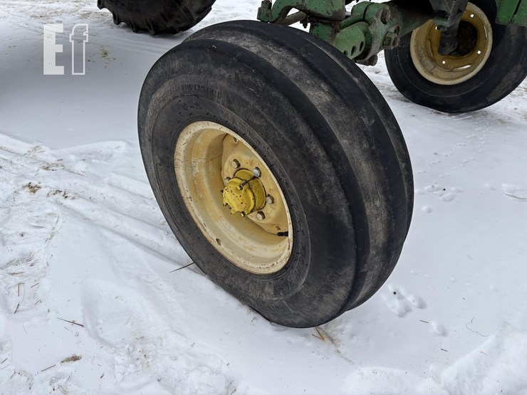 1961-john-deere-4010-image-8