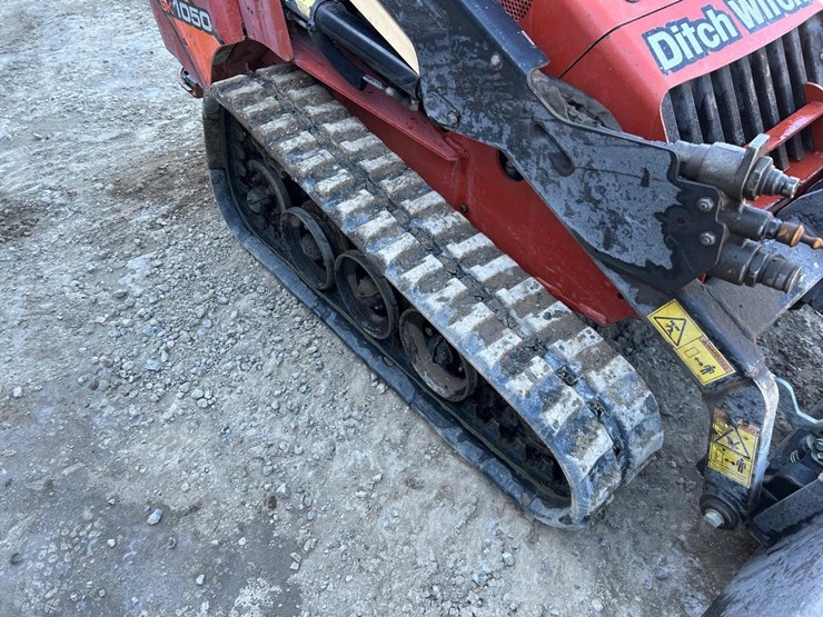 2018-ditch-witch-sk1050-image-12