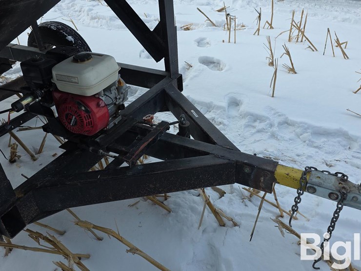 shop-built-seed-tender-image-12