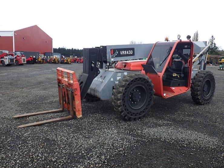 2013-skyjack-vr843d-image-1