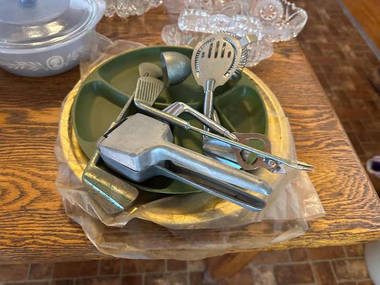 vintage-glassware-image-9