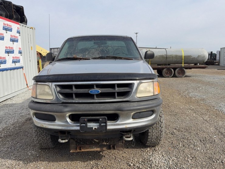 1996-ford-f150-xl-image-3