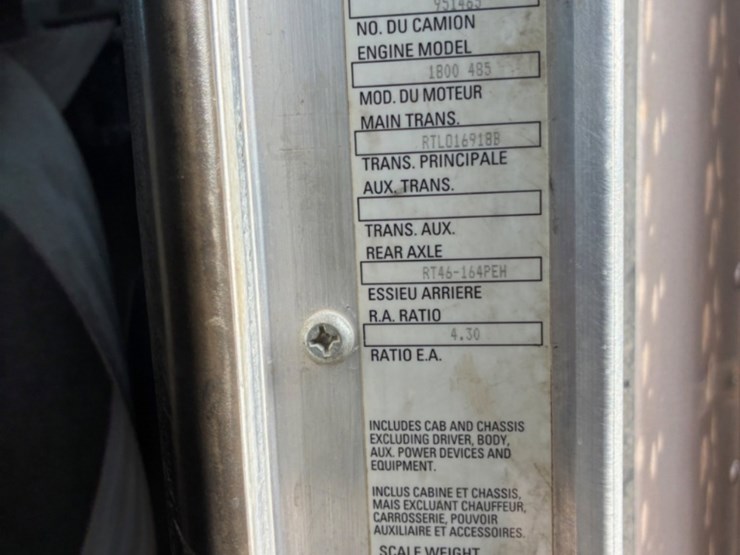 2012-kenworth-t800-image-8