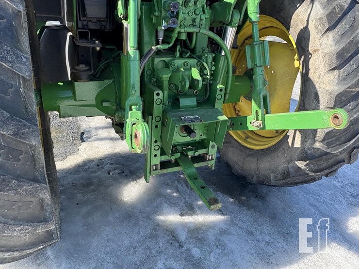 2011-john-deere-7130-image-18