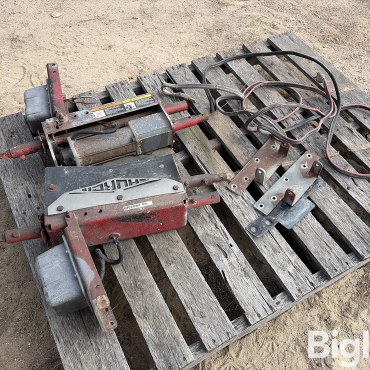 WILSON GRAIN TRAILER