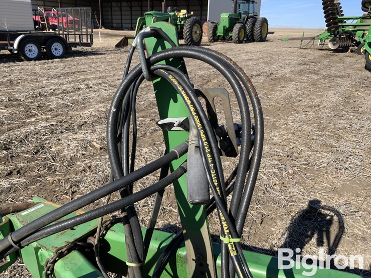 john-deere-24-image-14