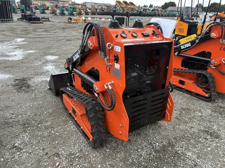 2025-sdlool-sl36c-skid-steer-loader-image-4