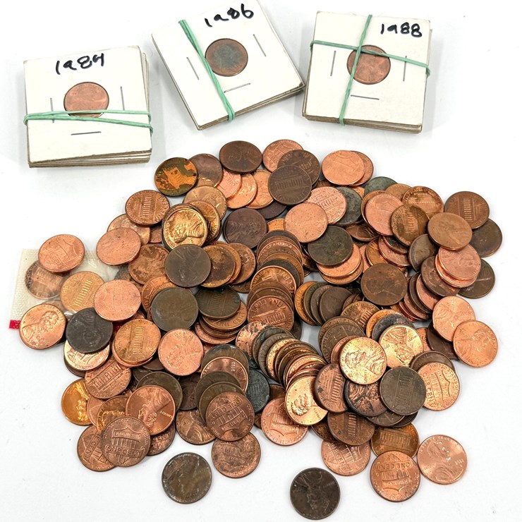 #32229 • ROLLS OF VARIOUS LINCOLN PENNIES