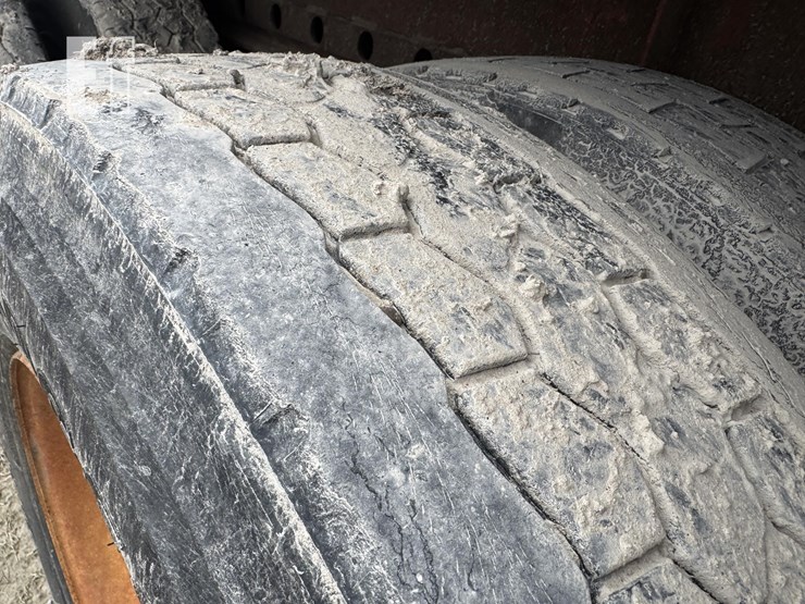 1988-great-dane-trailer-image-10