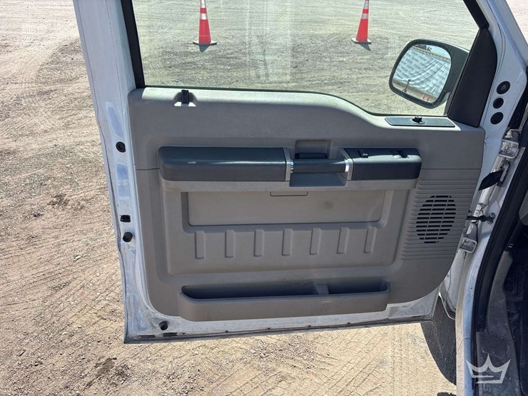 2008-ford-f250-image-11