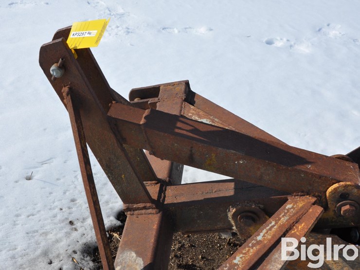 shop-built-3-pt-v-plow-image-11