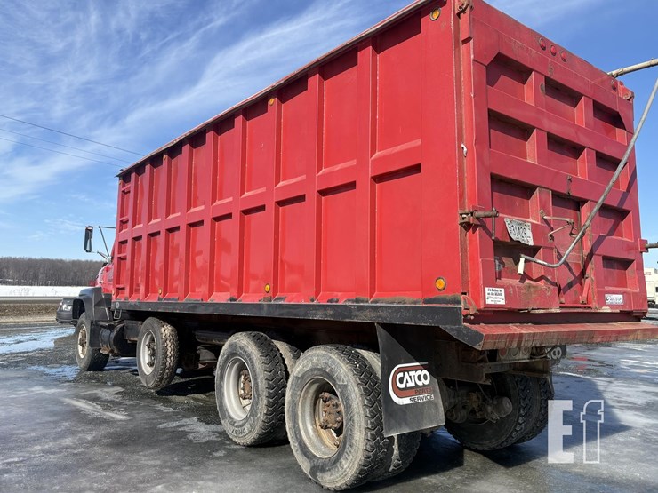 1984-ford-l8000-image-2