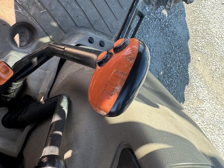 case-ih-jx1100u-image-15