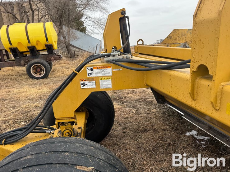 soilmover-fe8120-pull-type-dirt-scraper-image-9