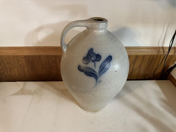 vintage-rockdale-union-stoneware-jug/vase-image-4