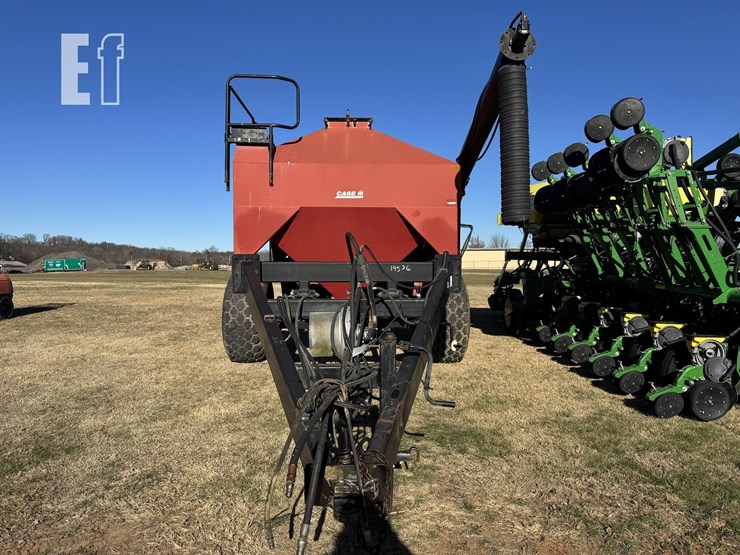 case-ih-2400-image-2