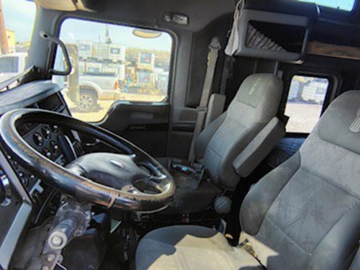 2006-kenworth-t600-image-6