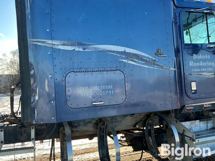 2000-international-9900-image-14