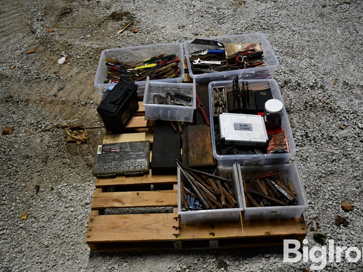 pallet-of-farm-support-image-6