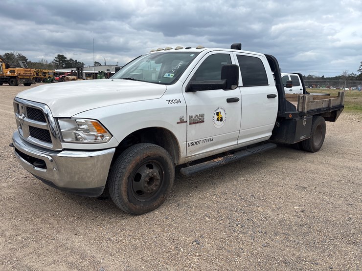 2013-dodge-ram-3500-image-1