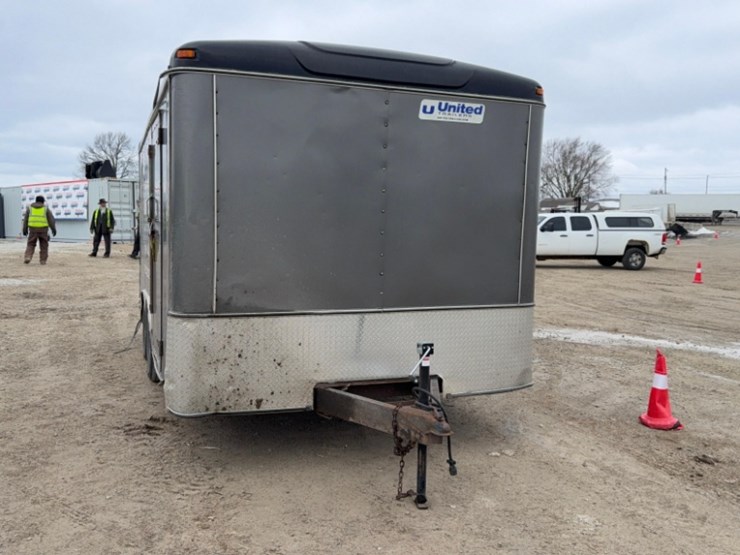 2011-united-expressline-image-4