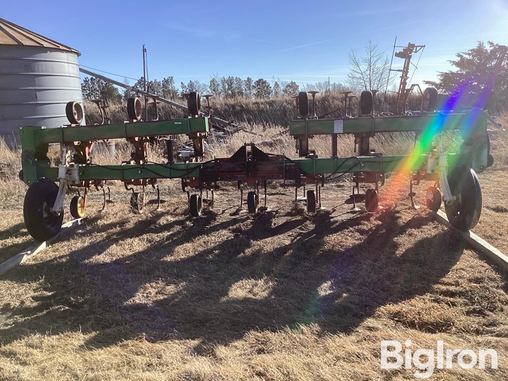 moore-built-12r30-image-2