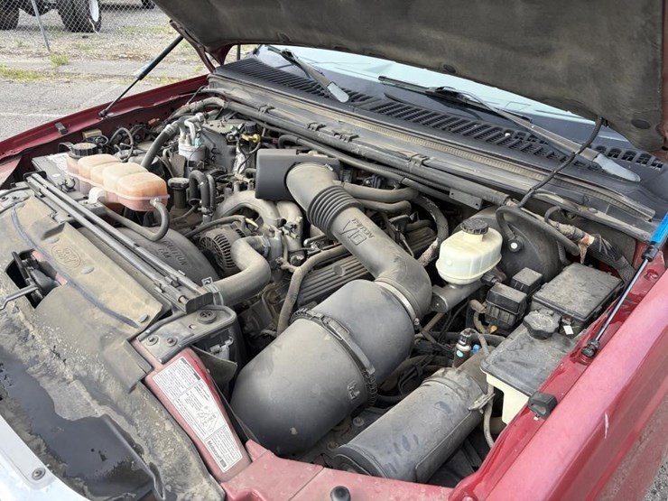 2000-ford-excursion-image-6