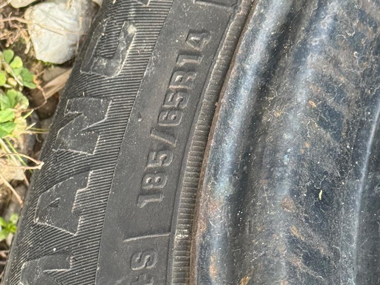 john-deere-4045t-image-19