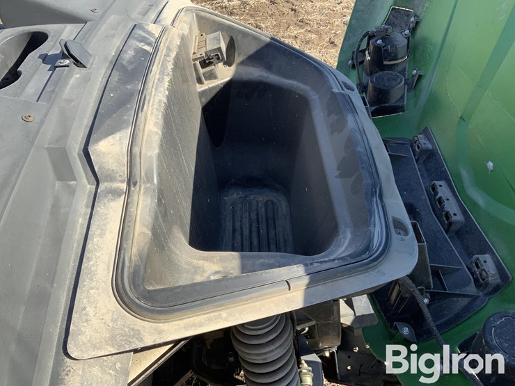 2012-john-deere-gator-image-14