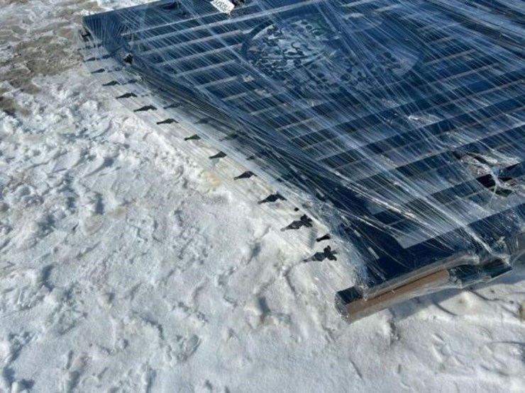 unused-(1)-set-of-greatbear-14-ft-dual-swing-image-9