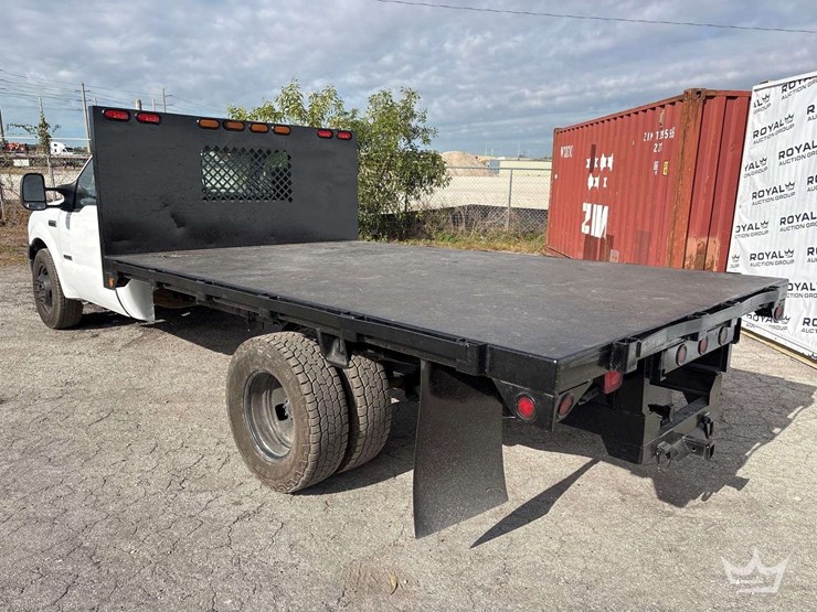 2006-ford-f350-image-4